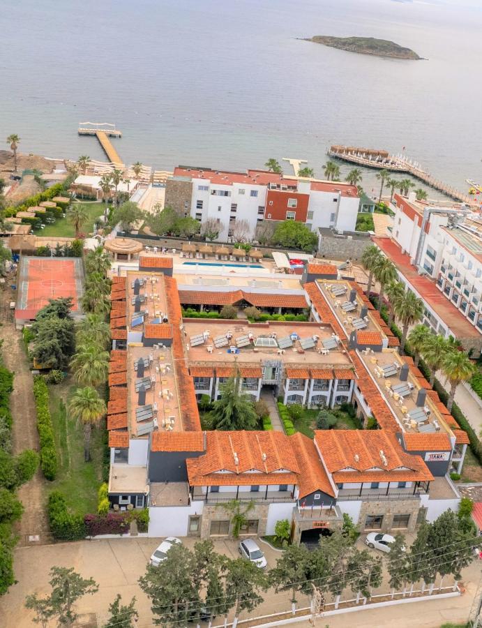 Tiana Beach Resort Тургутрейс Экстерьер фото